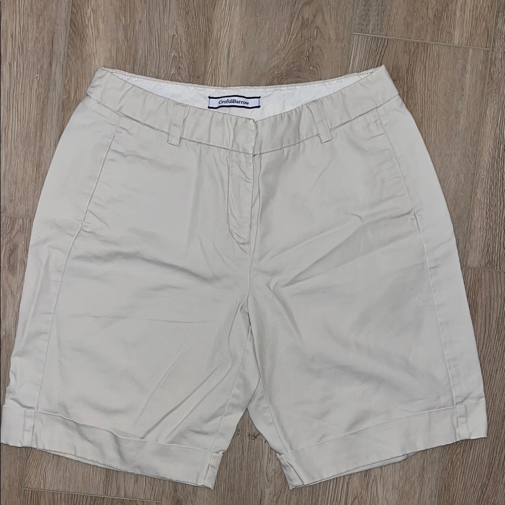 Croft & Barrow Cream Women's Shorts